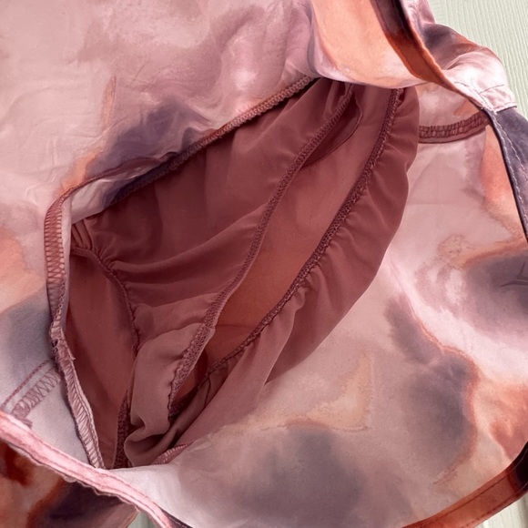 Old Navy Pink and Purple Activewear set- shorts/leggings small and bra XS - Picture 10 of 16